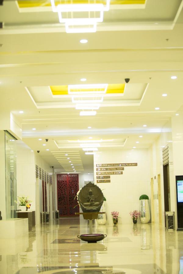 Maha Bodhi Hotel.Resort.Convention Centre Extérieur photo